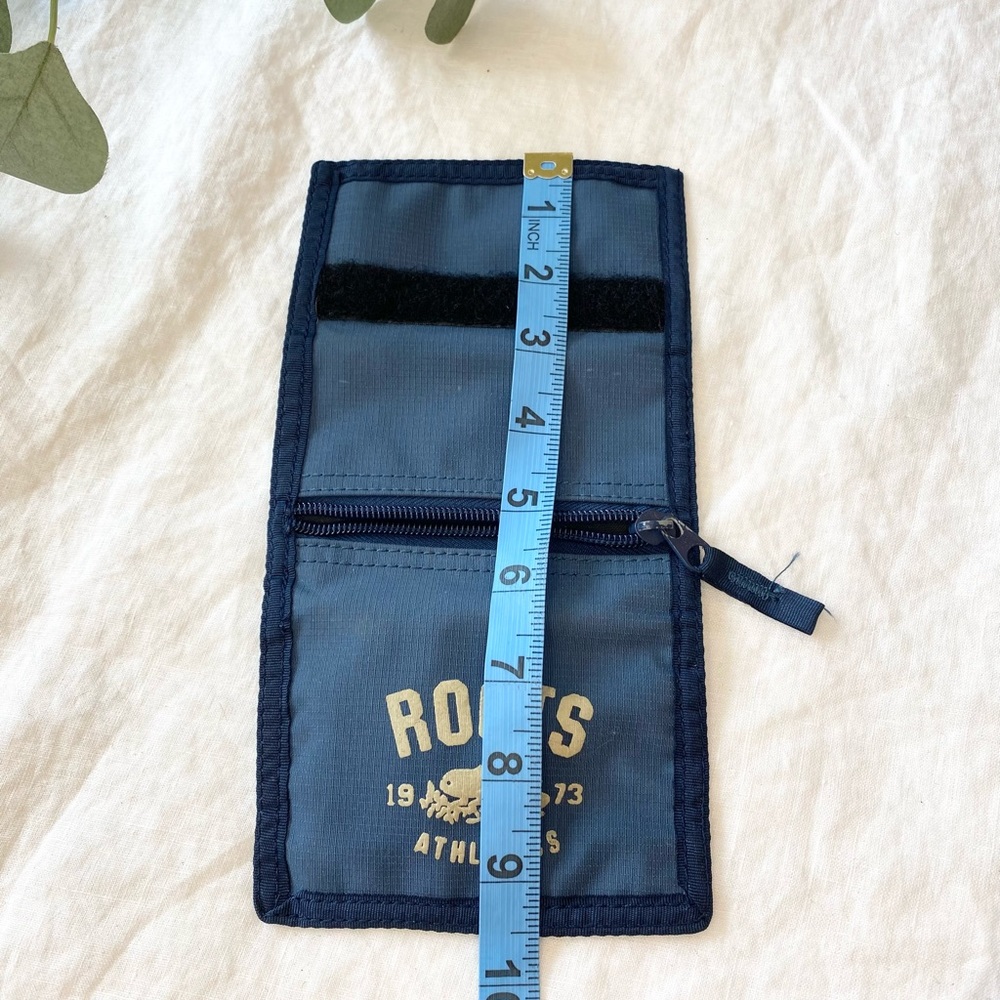 Rear Roots Valero Wallet - Picture 9 of 10